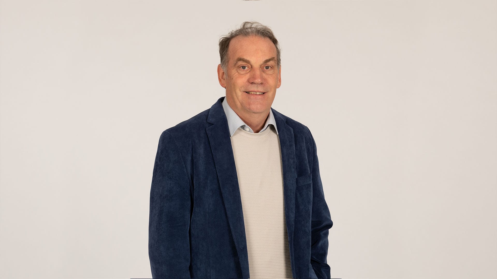 Professionelles Portrait von Josef Fortner